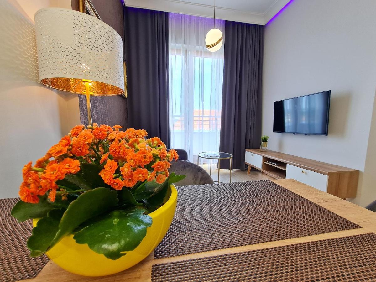Visit Baltic - Platan Tower Victoria Apartment Świnoujście Exterior foto