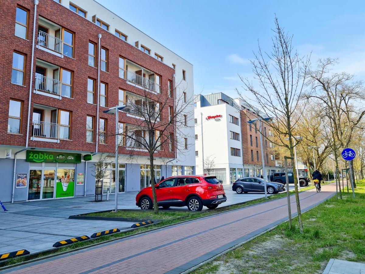 Visit Baltic - Platan Tower Victoria Apartment Świnoujście Exterior foto